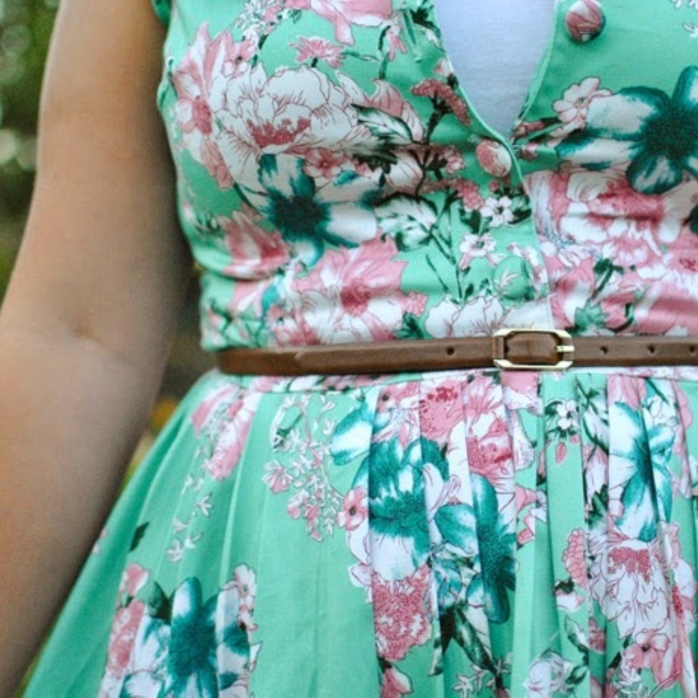 Voodoo Vixen Mint Floral Rockabilly 50s Retro Pin Up Dress - Picture 3 of 6